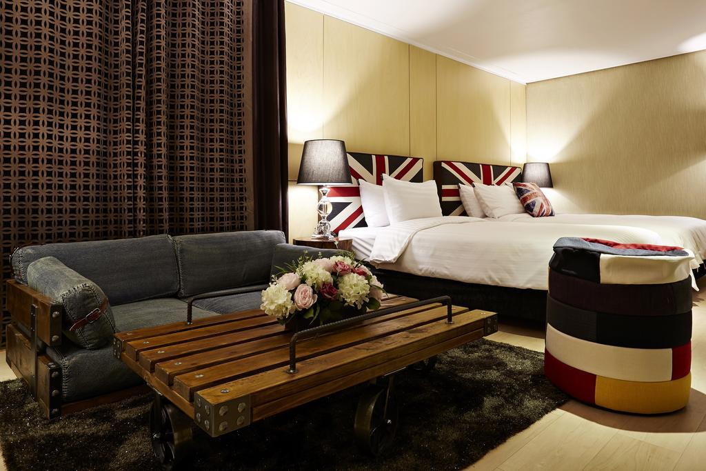 Hotel Namoo Cheong-Ju Cheongju Ngoại thất bức ảnh